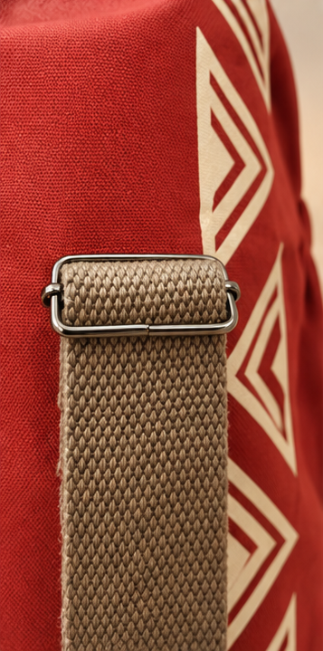 04_strap_detail